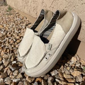 Sanuk Womens Slip Ons